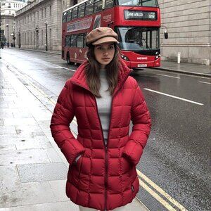 Moncler Square-Quilted down puffer